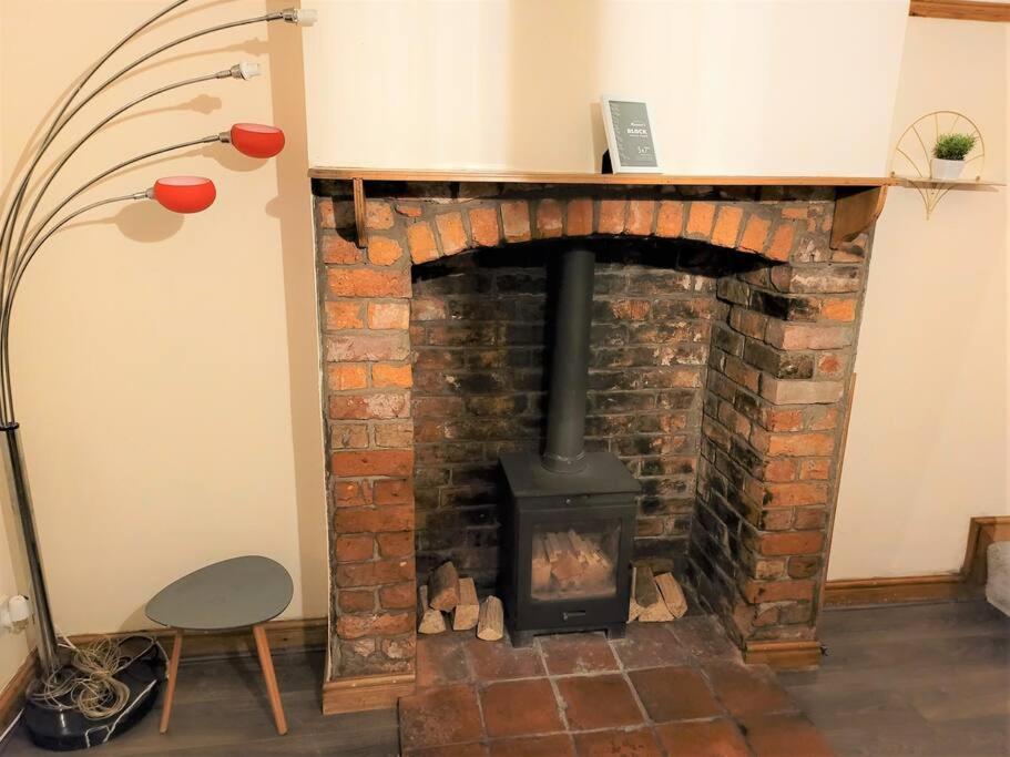 Nice 4-Bedroom Vacation Home With Indoor Fireplace Wellington  Exterior foto
